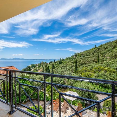 Villa Christina Nisaki  Екстер'єр фото