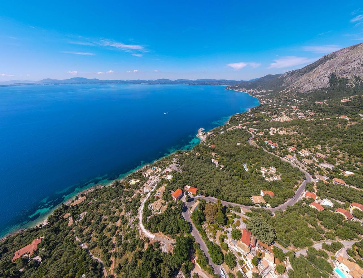 Villa Christina Nisaki  Екстер'єр фото
