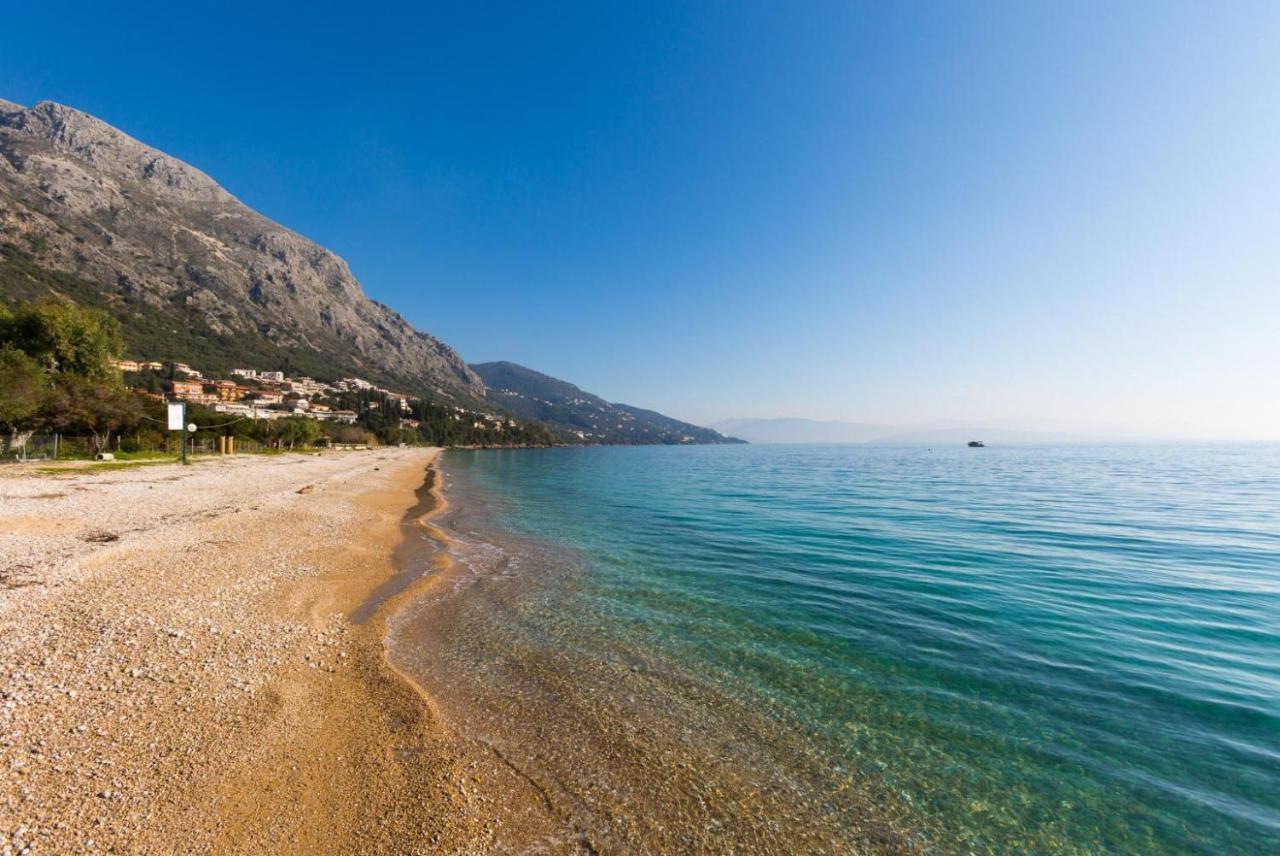 Villa Christina Nisaki  Екстер'єр фото